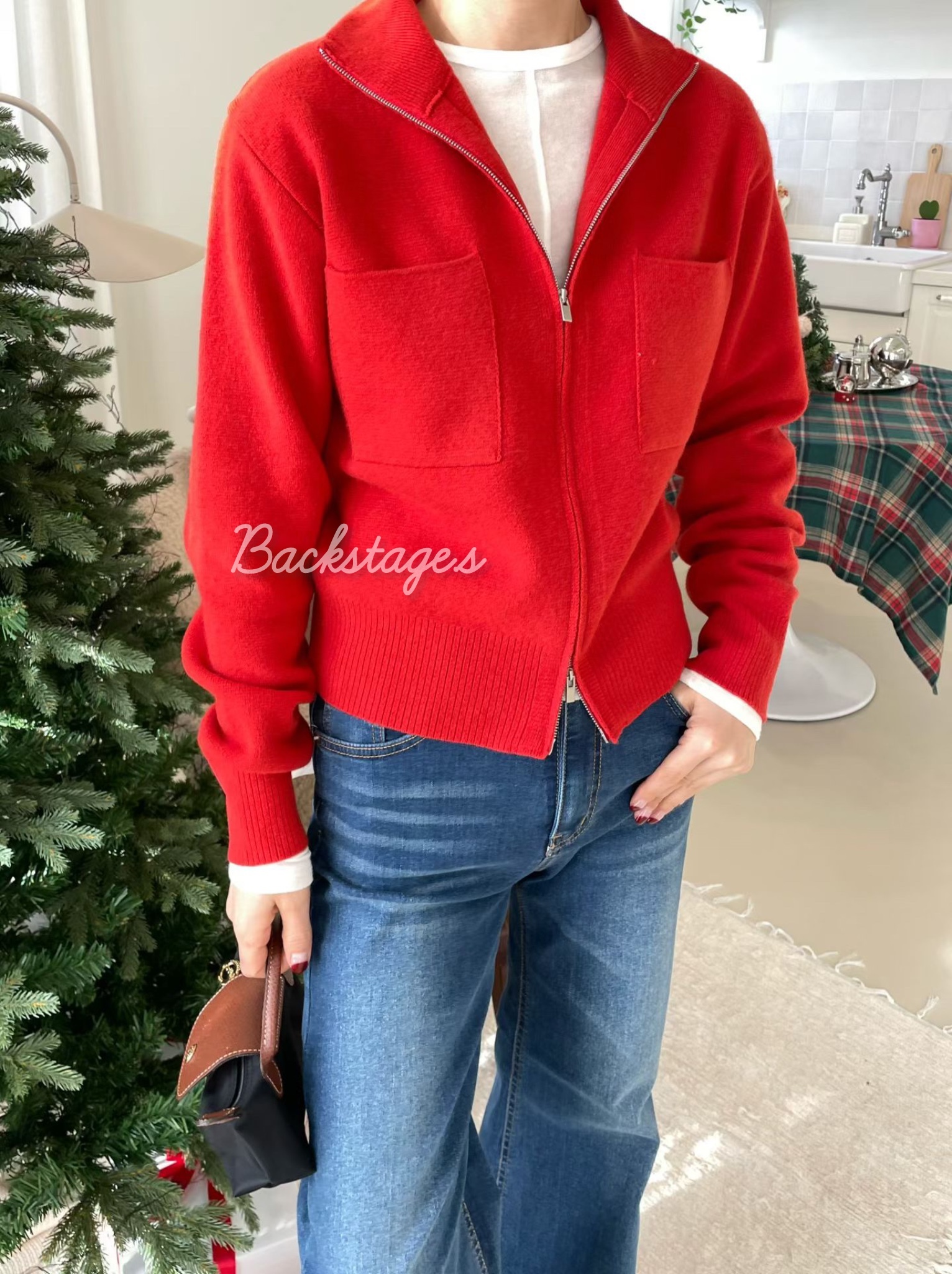 20251112_004653861_iOS