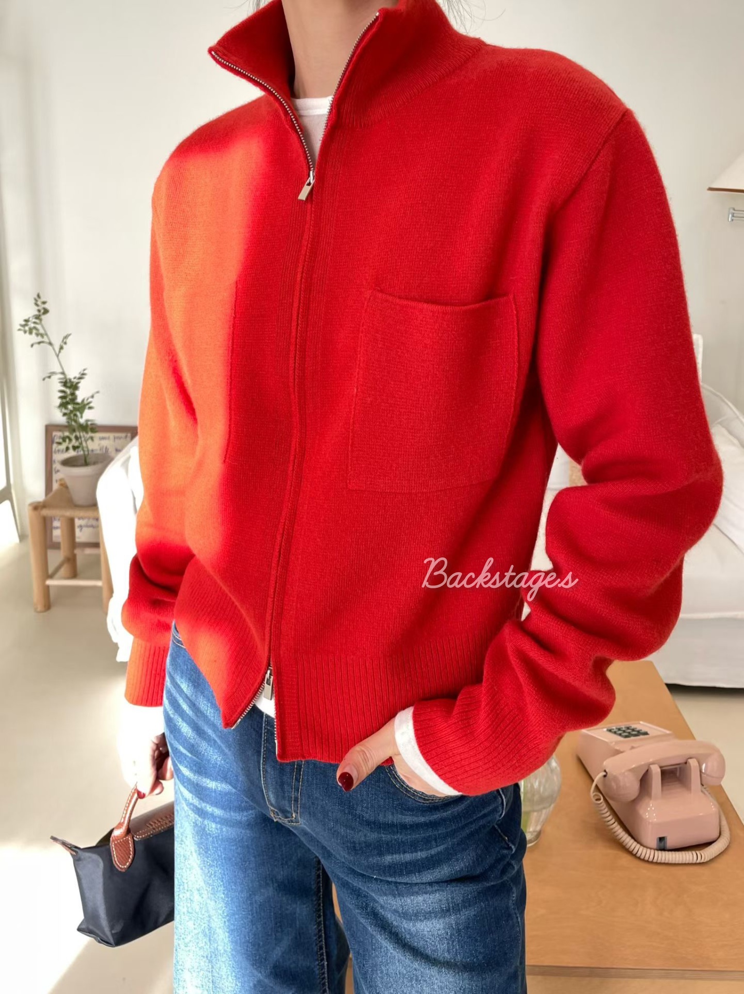 20251112_004856043_iOS