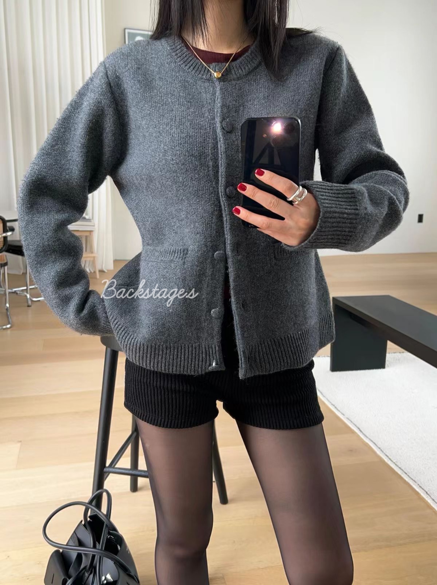 20251111_214707929_iOS