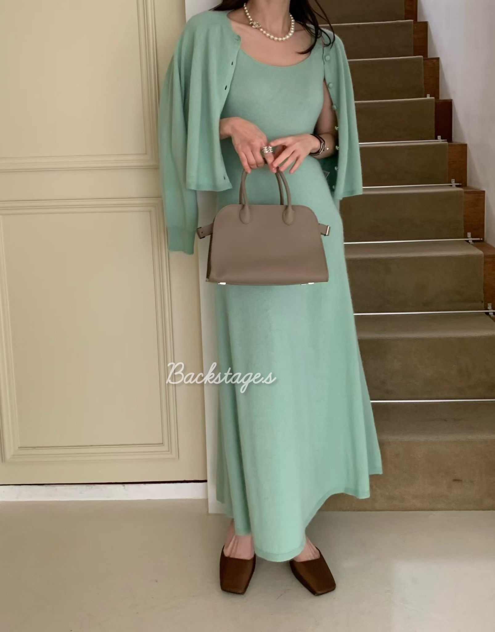 20251111_155640073_iOS