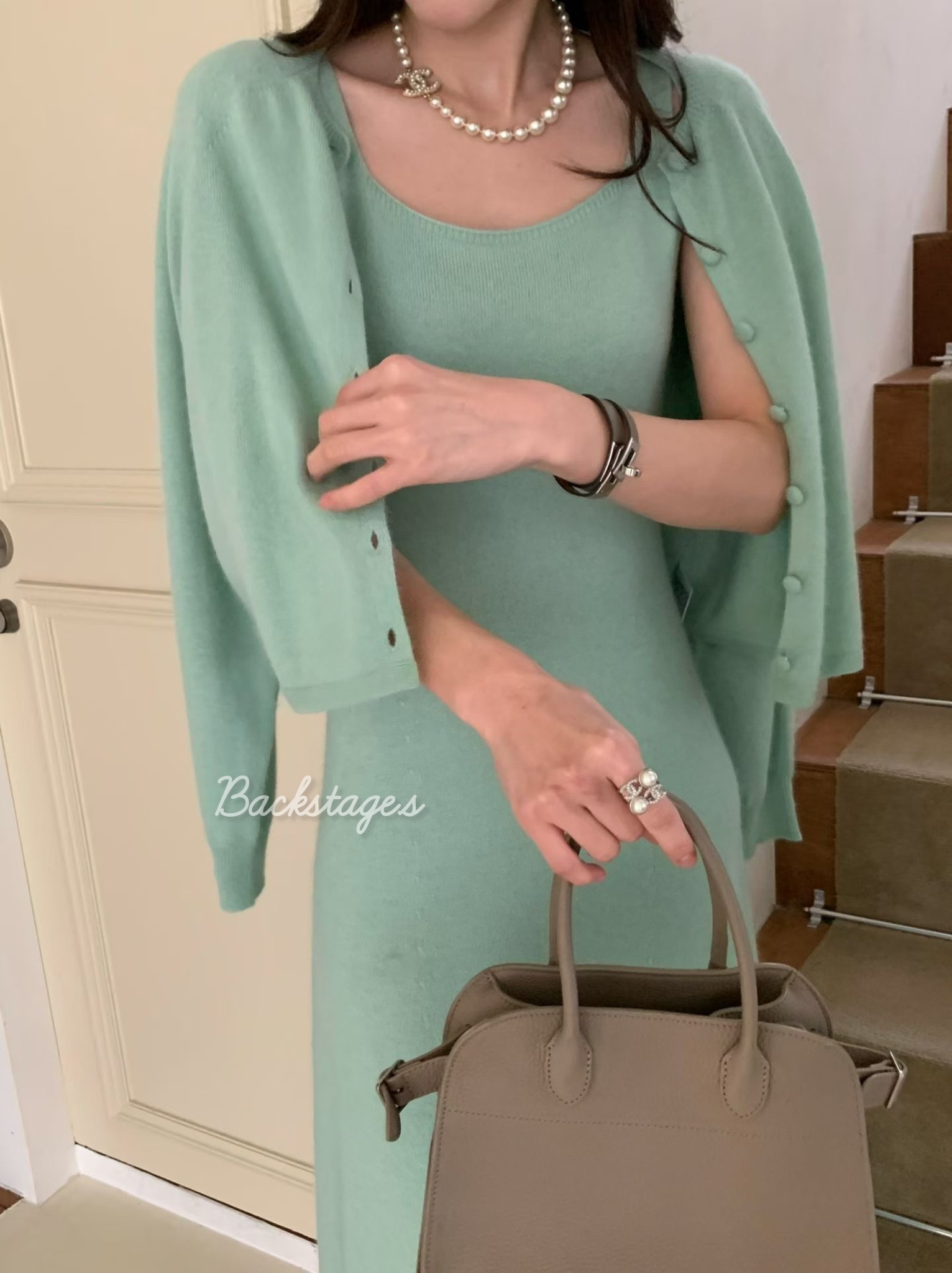 20251111_155639918_iOS