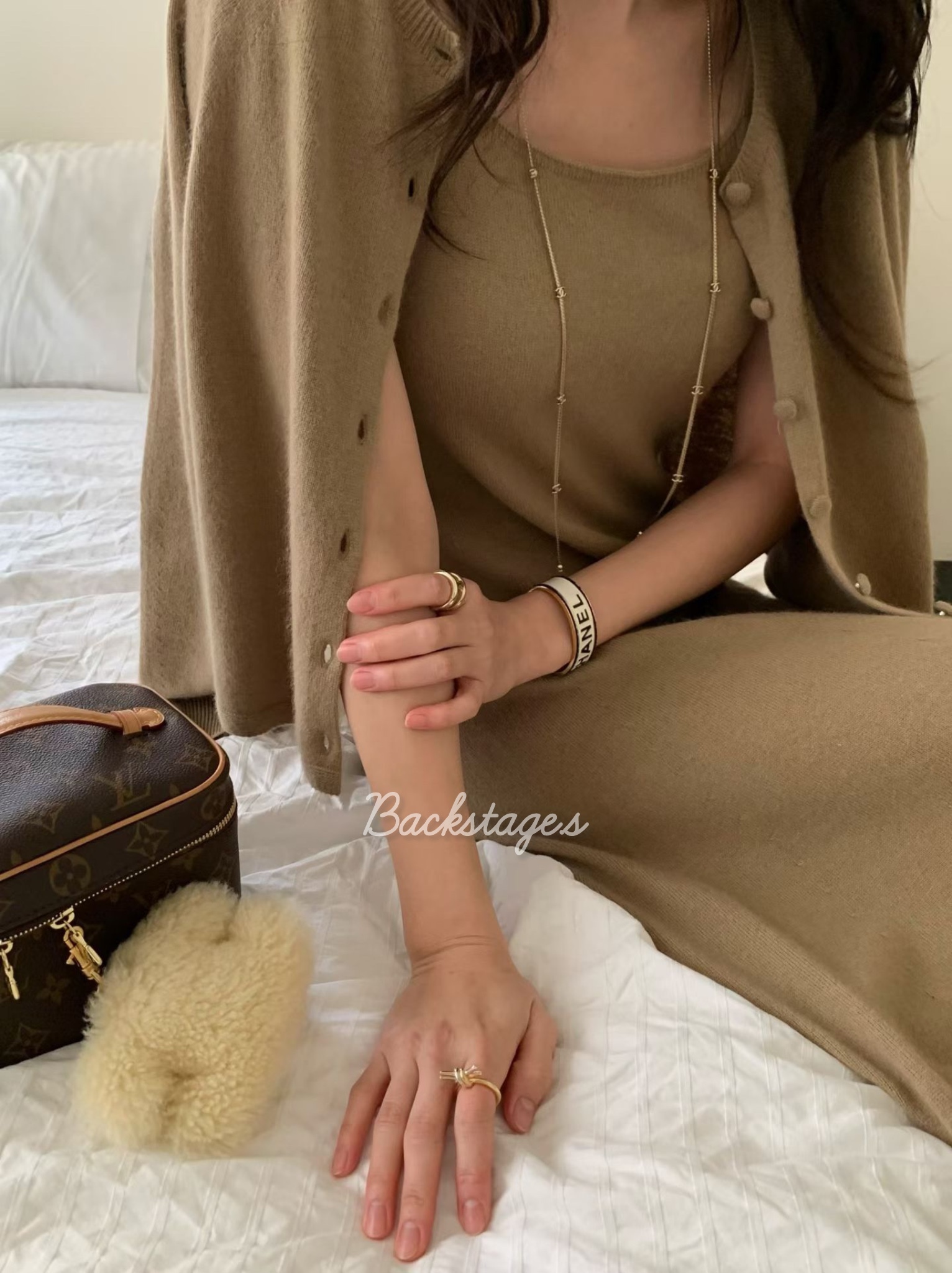 20251111_155523423_iOS