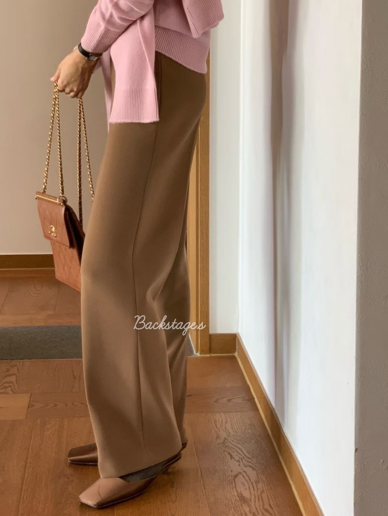 20251106_105557754_iOS