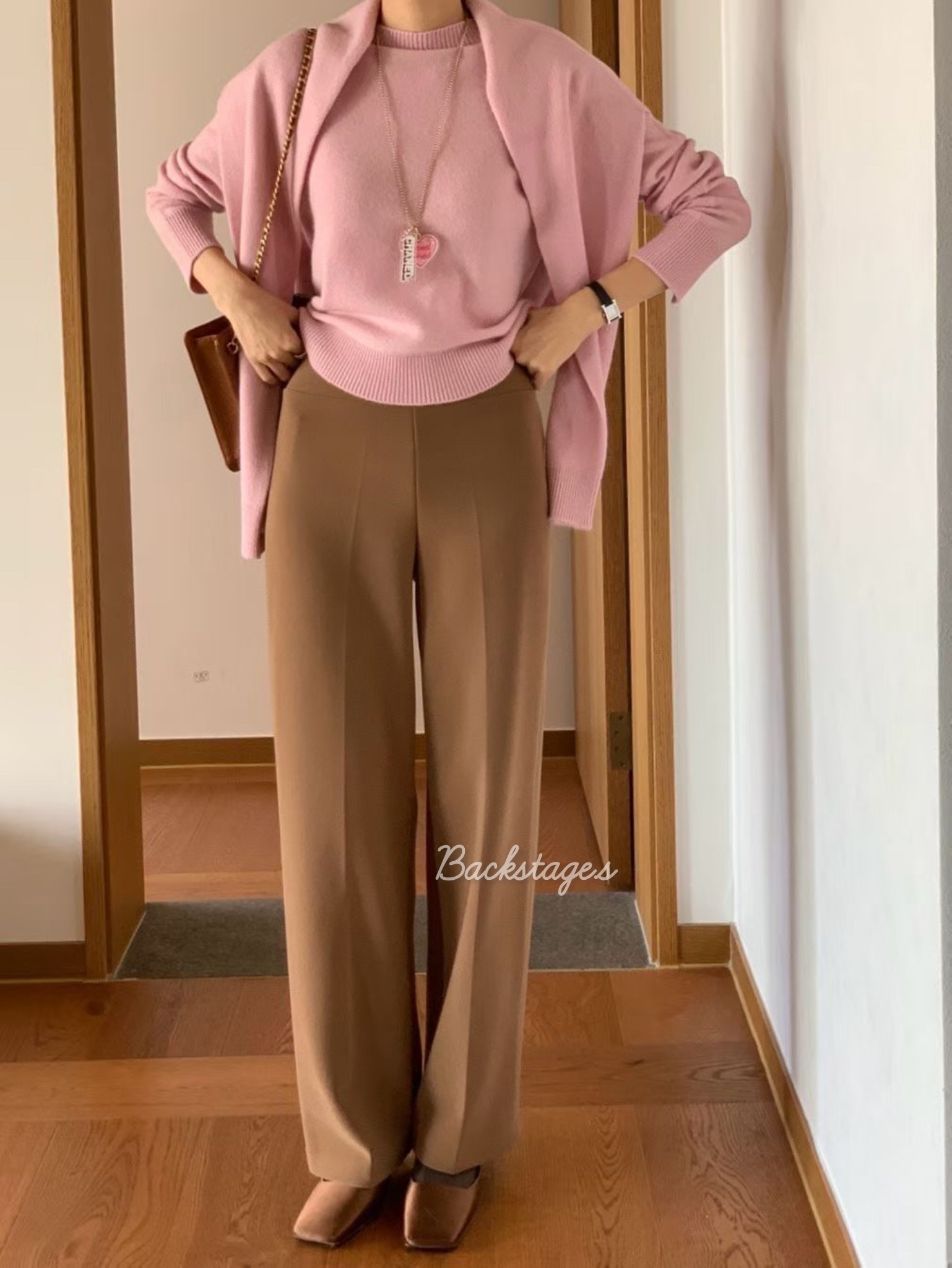 20251106_105557977_iOS