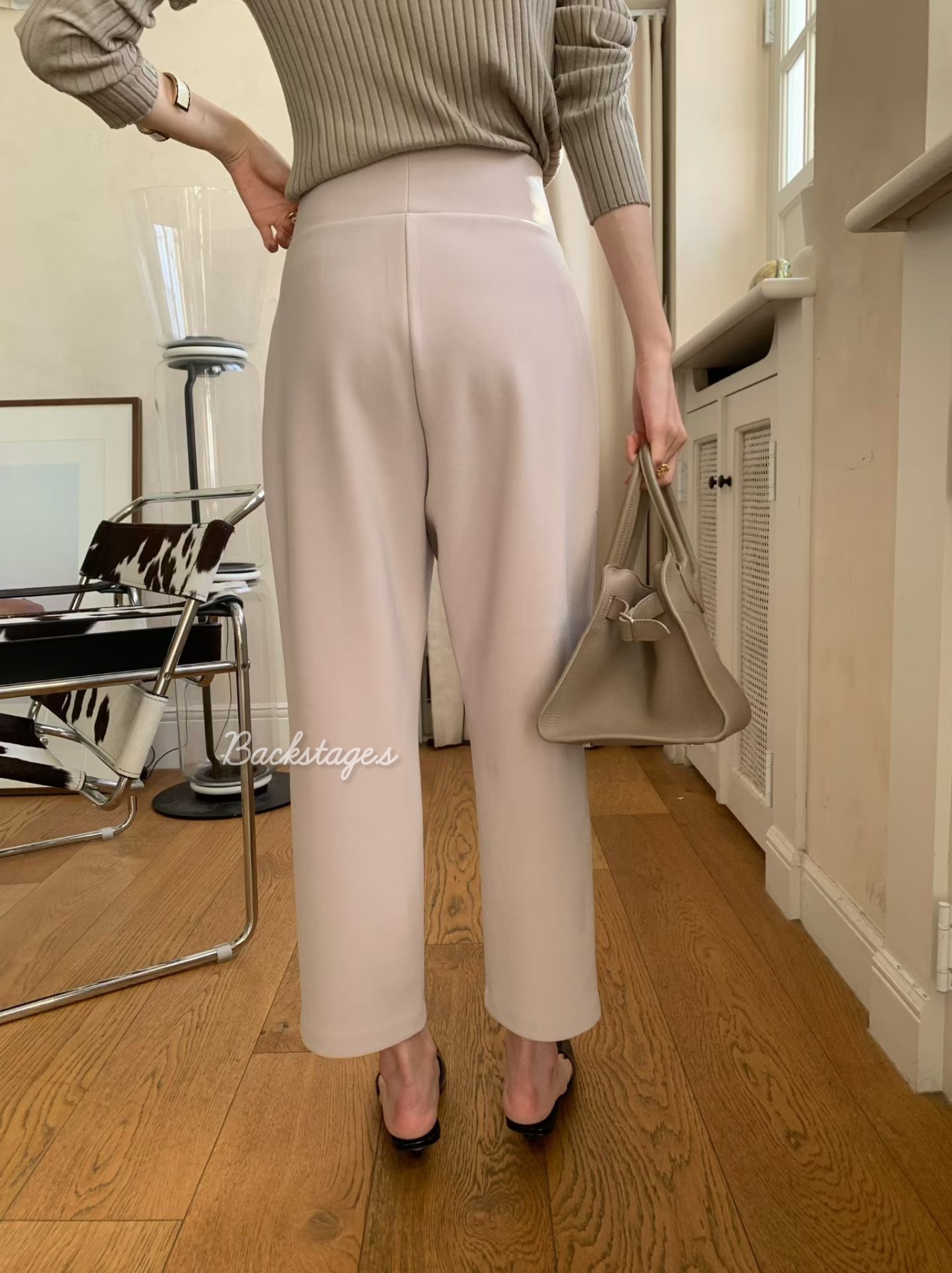 20251106_094619548_iOS