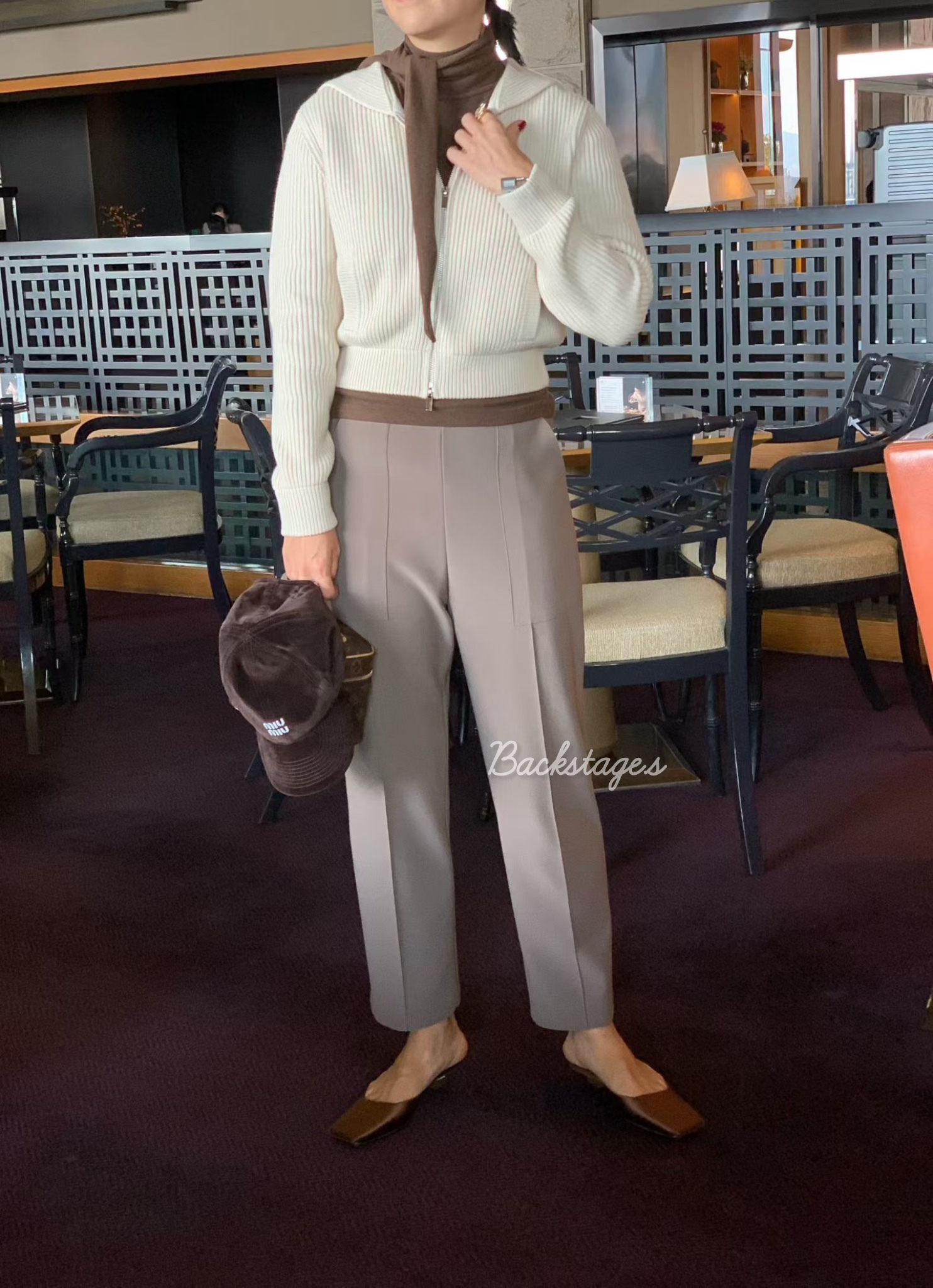 20251106_094619151_iOS