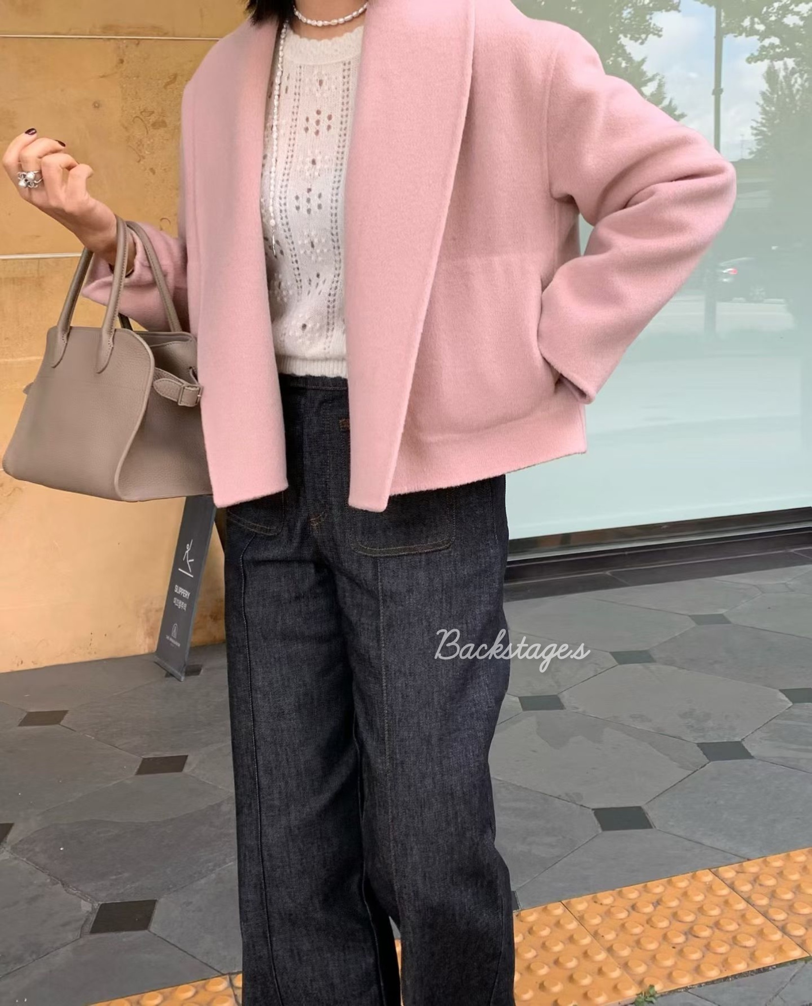 20251106_095255424_iOS