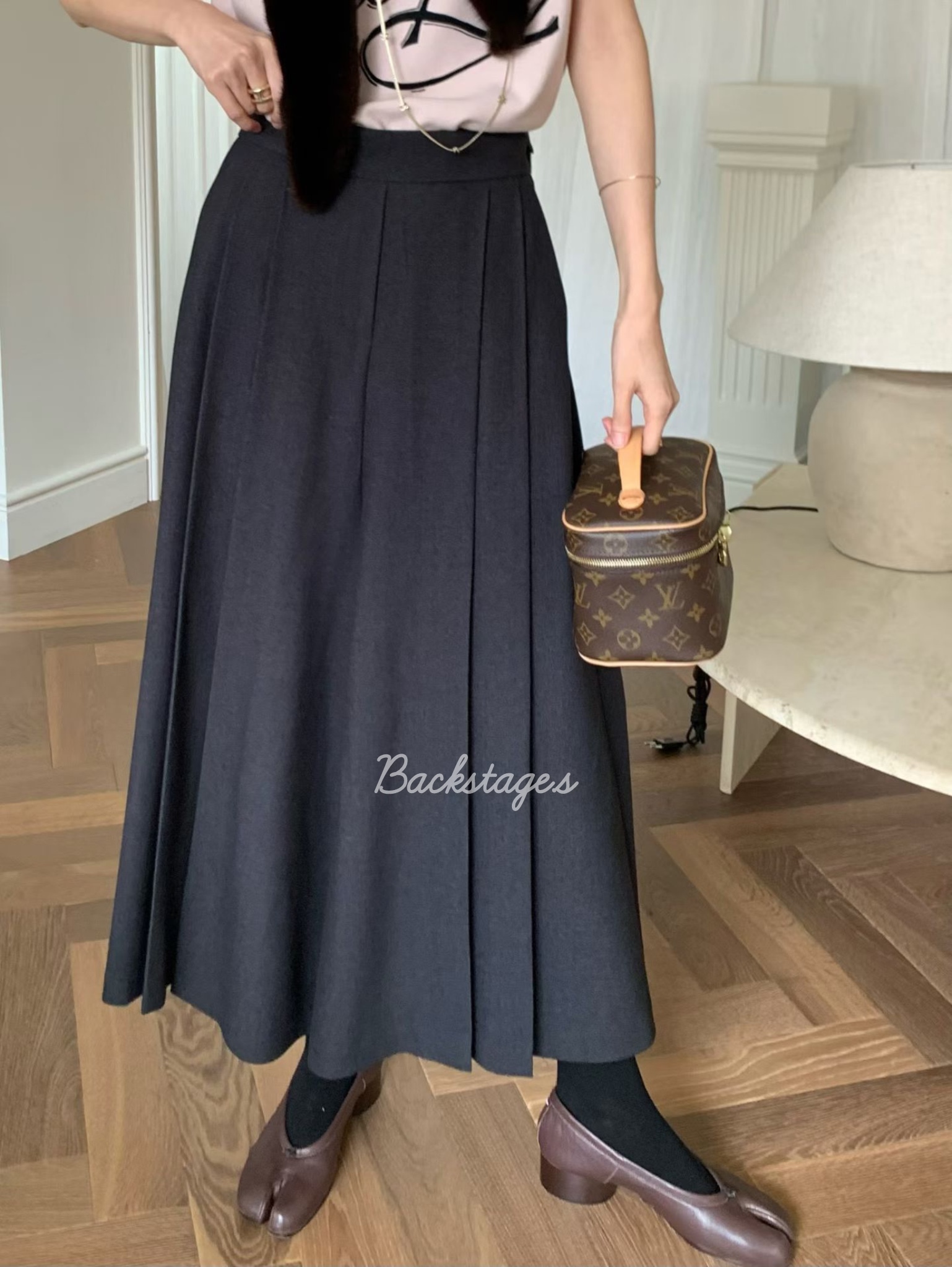 20251106_101022701_iOS