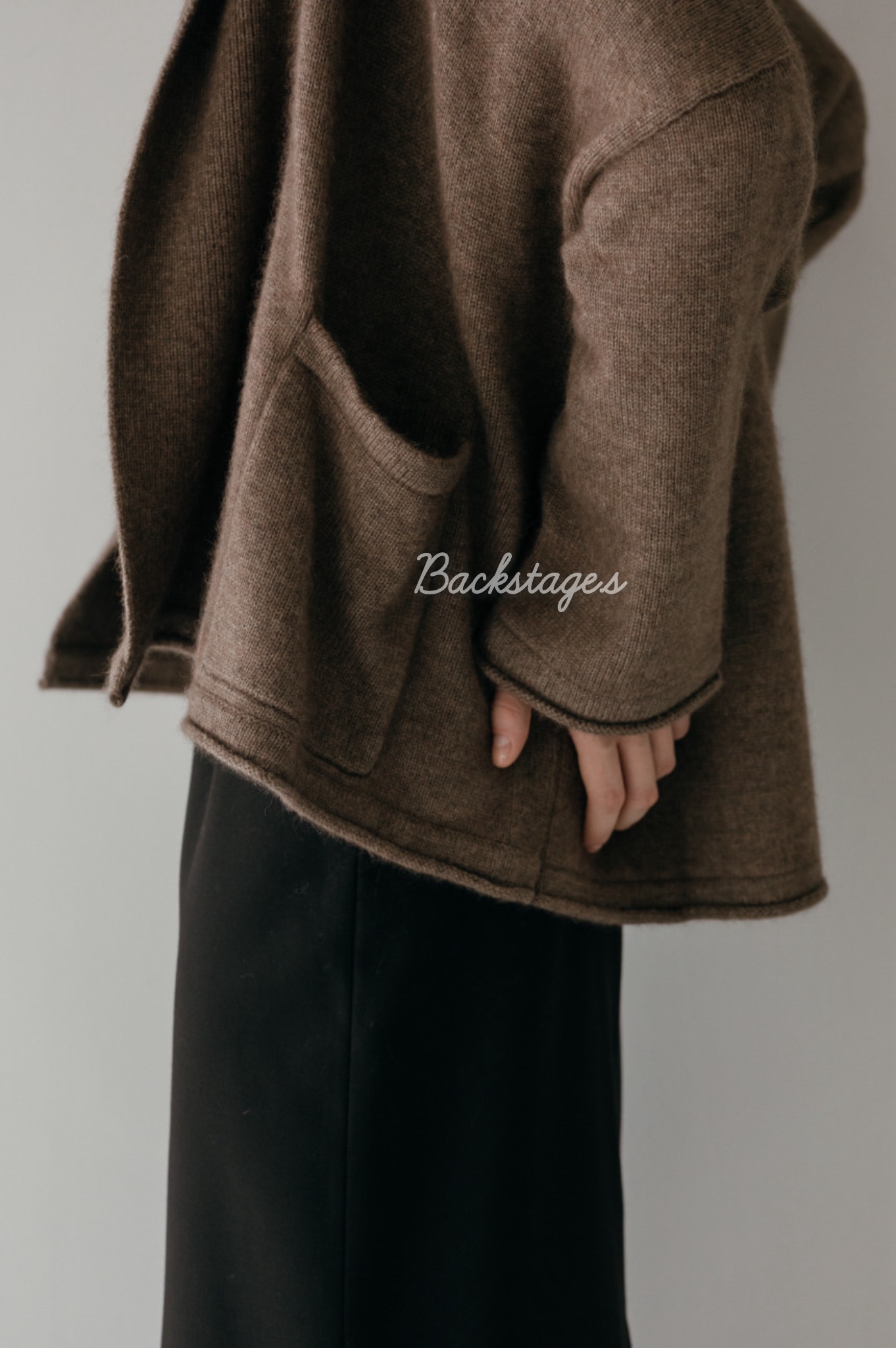 20251204_122313908_iOS