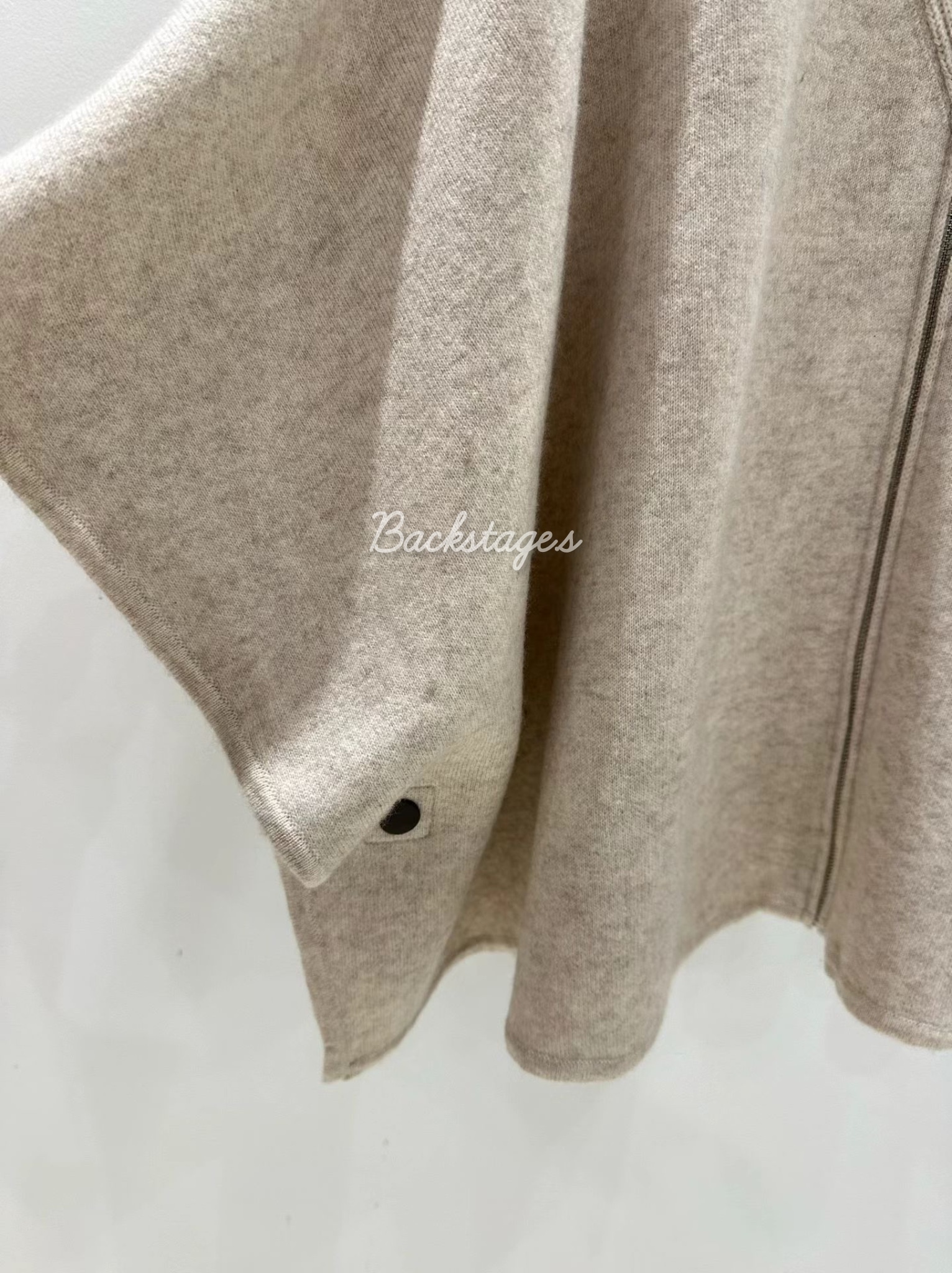 20251204_123532757_iOS