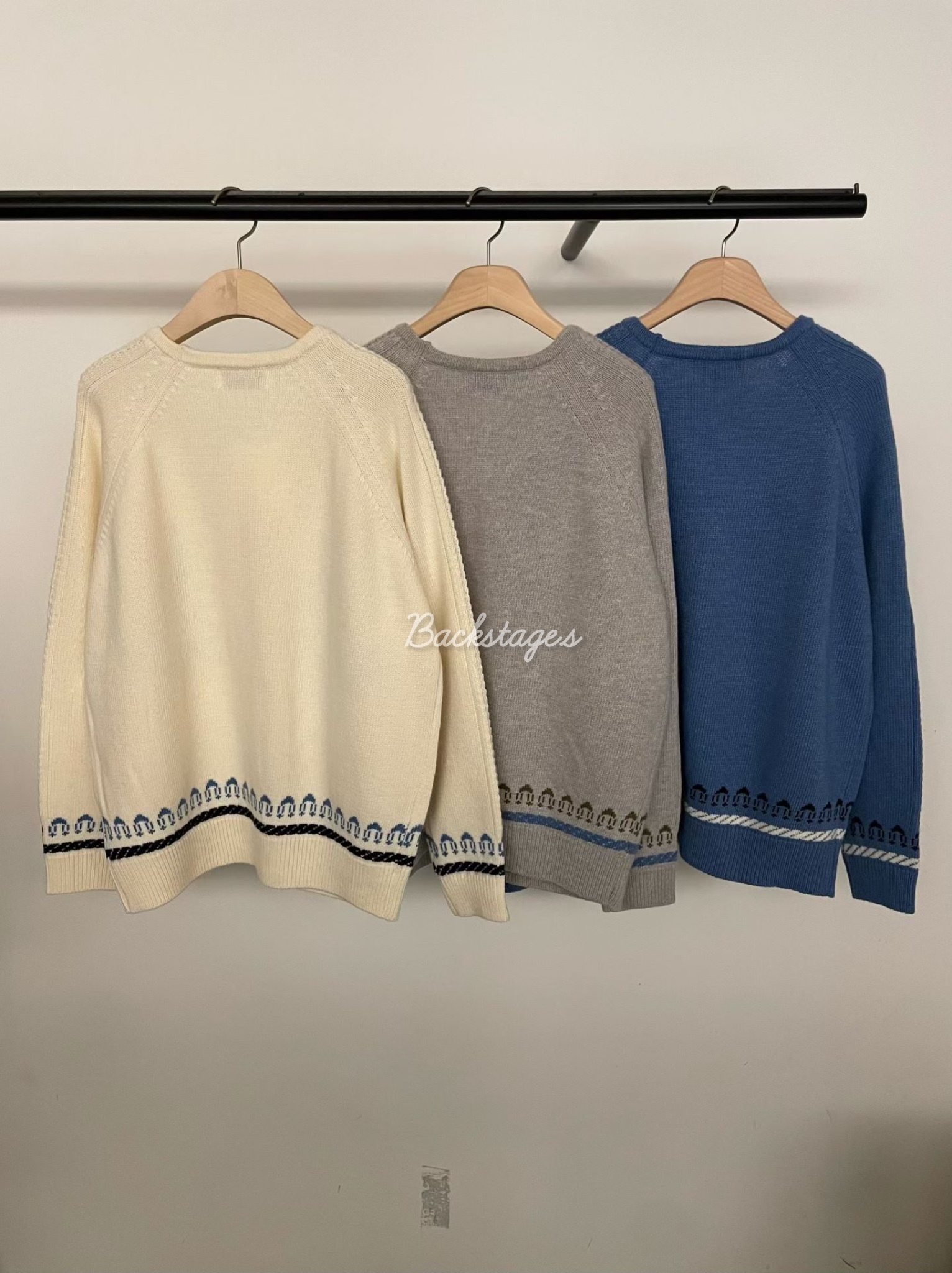 20251212_203200295_iOS