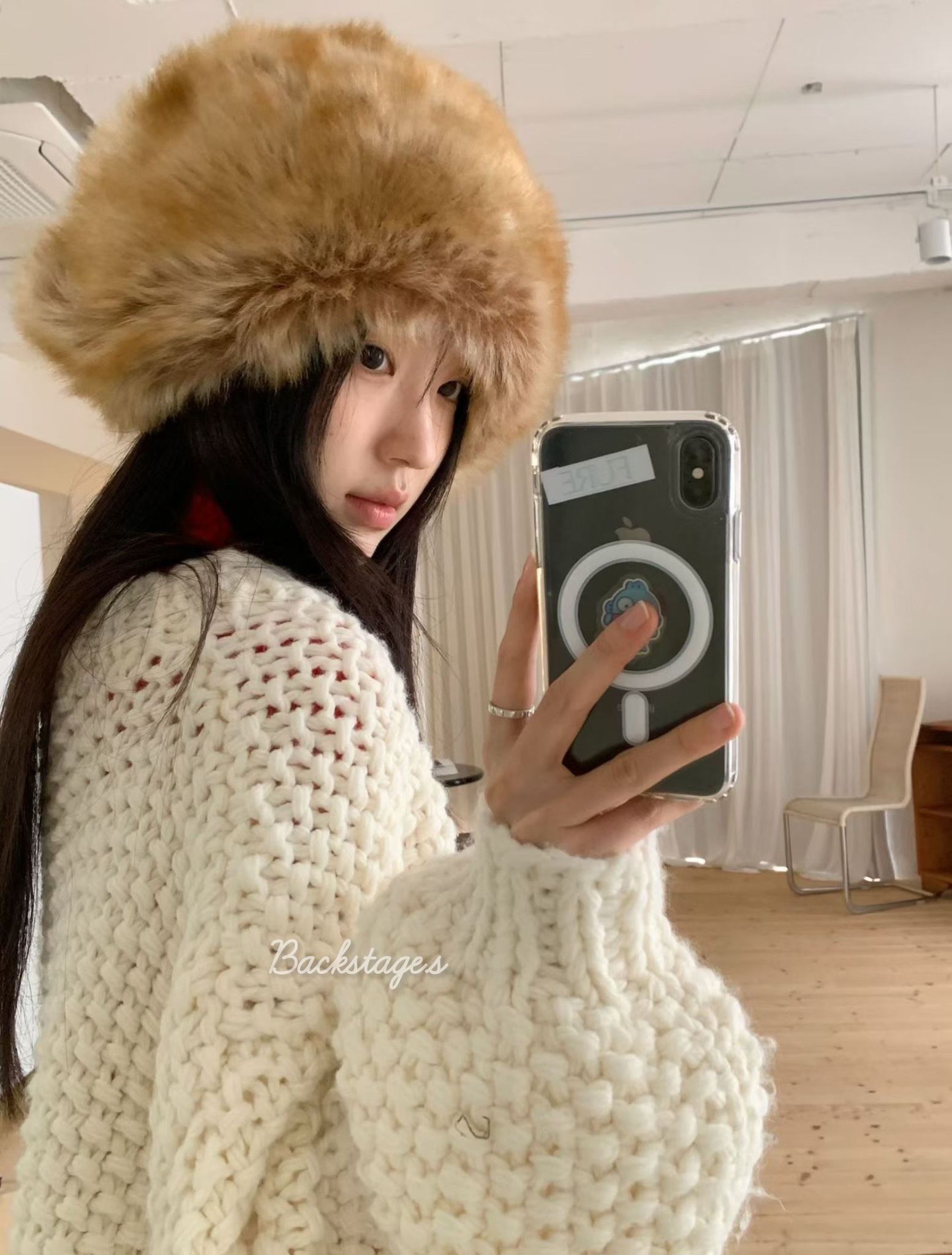 20251212_185146779_iOS