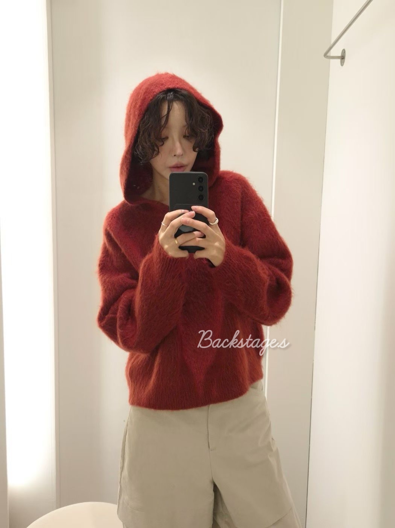 20251212_192314241_iOS