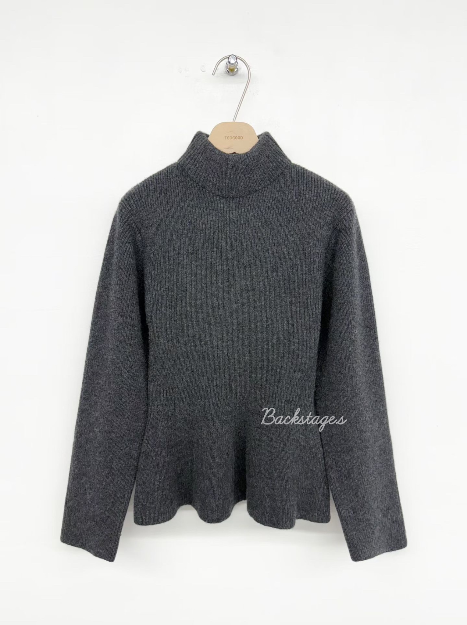 20251212_193428115_iOS