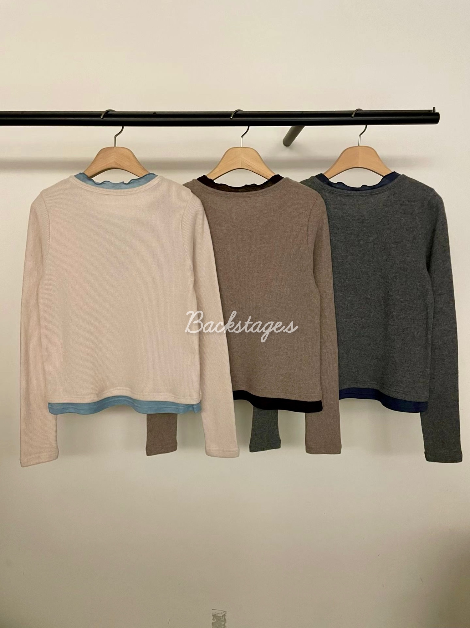 20251212_203546011_iOS