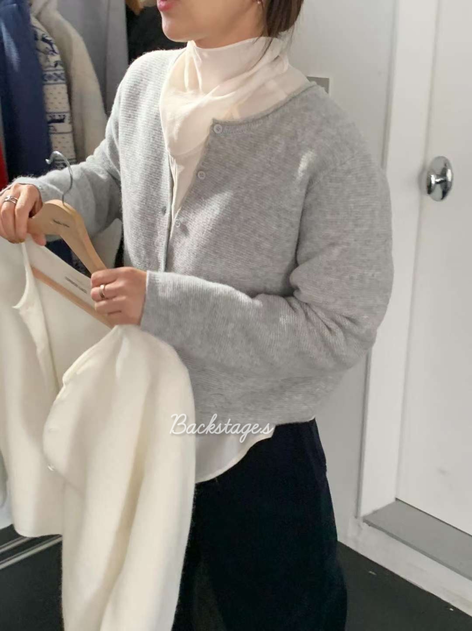 20251212_215342574_iOS