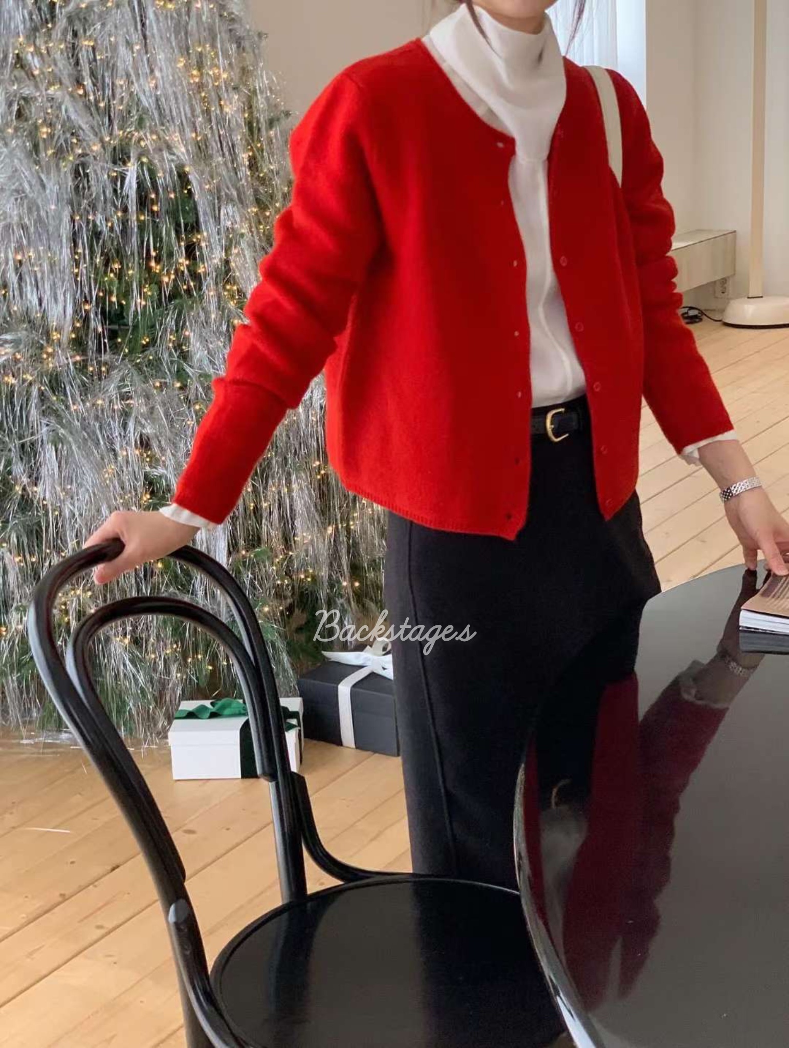 20251212_215823197_iOS