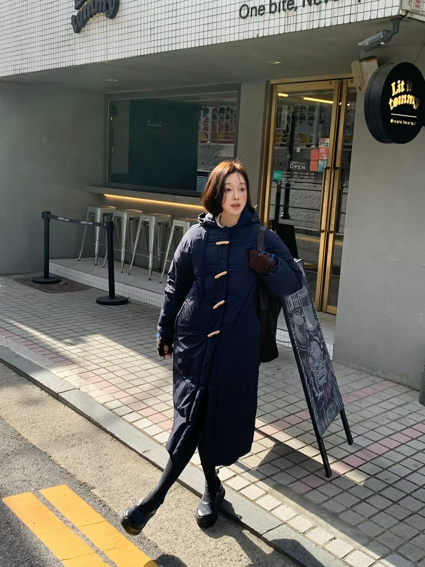 fb69106ab2ba4cbcfcfaf9d17eae5905