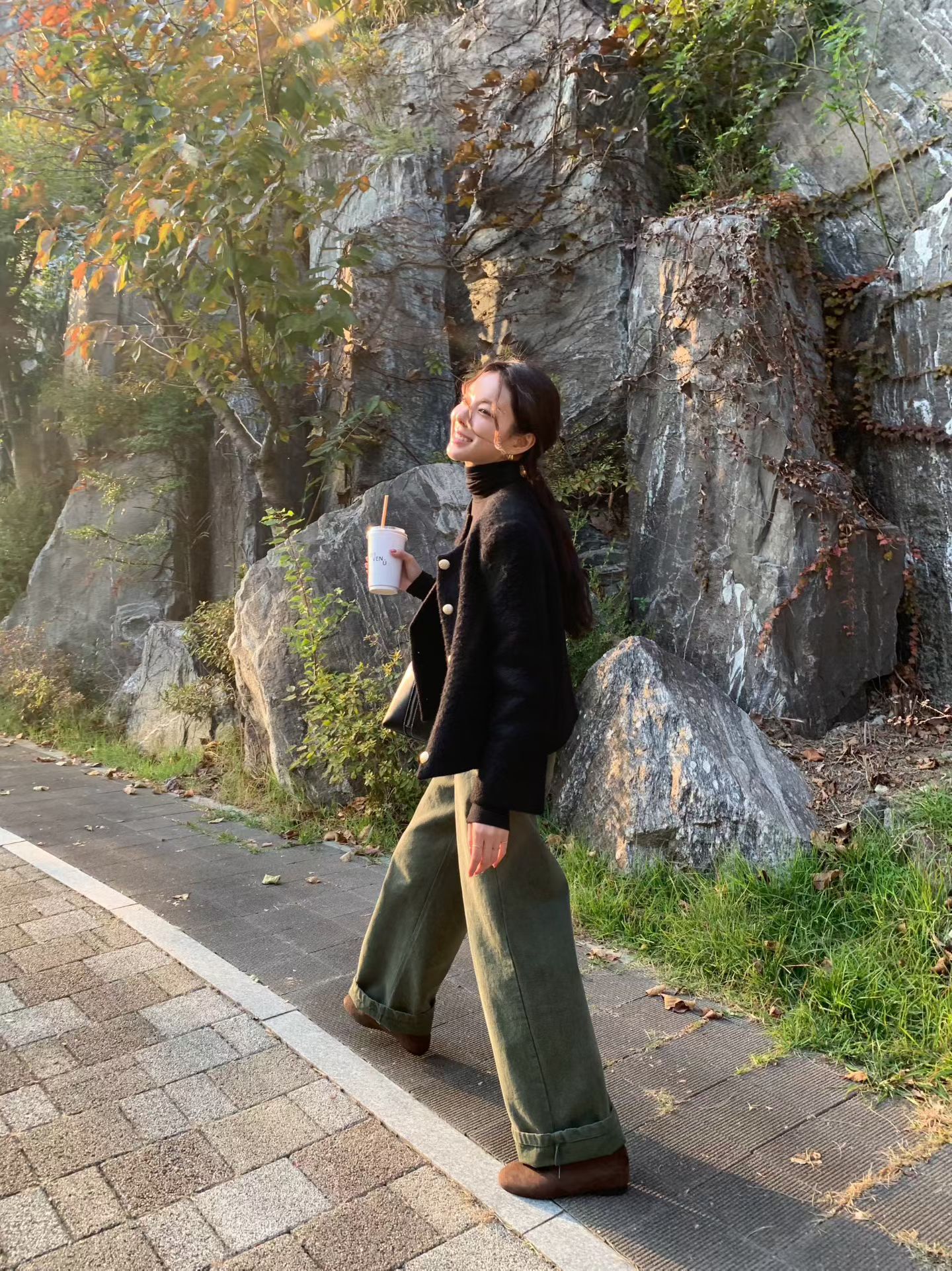 454908e7a8d474176b4d51bf56d34283