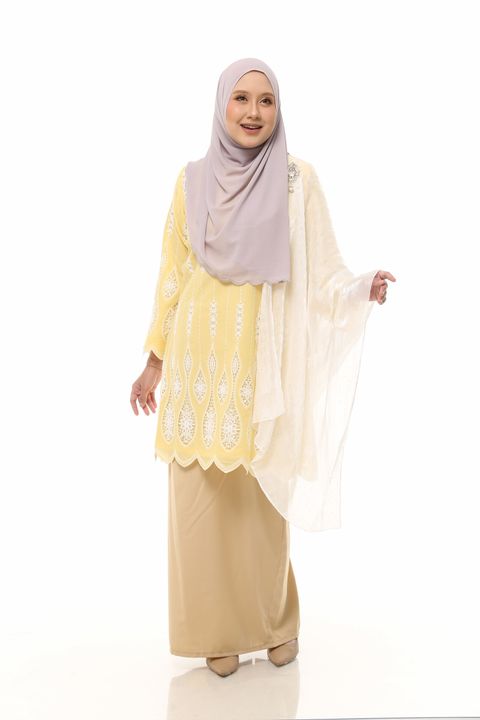 10.11.25 SHEQEEN31329