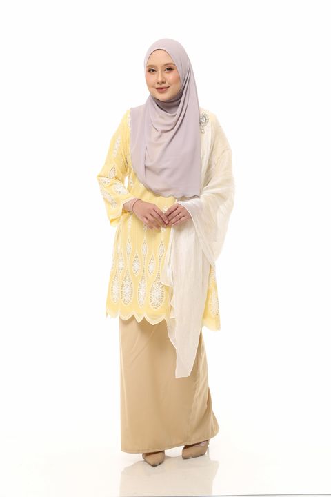 10.11.25 SHEQEEN31328