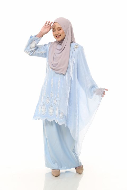 10.11.25 SHEQEEN31319