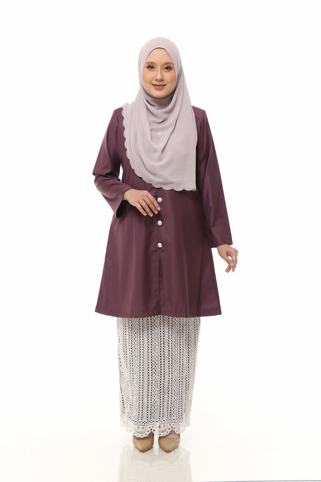 10.11.25 SHEQEEN31344