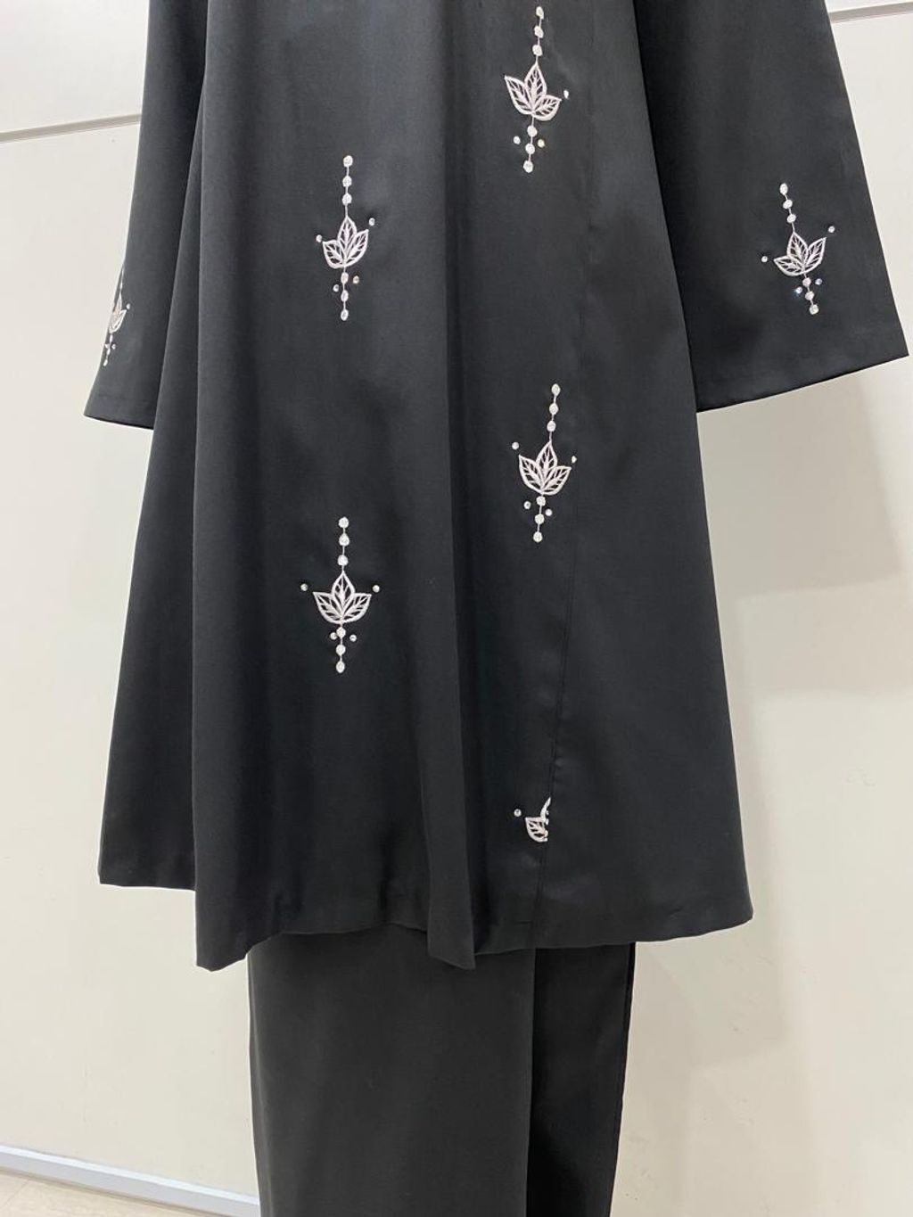 WhatsApp Image 2025-12-20 at 4.03.43 PM (4)