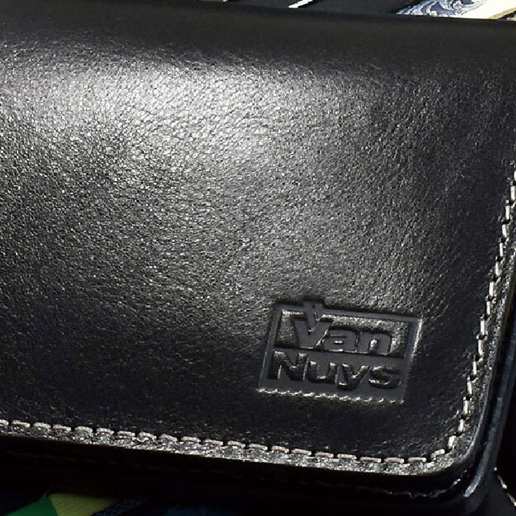 0-VanNuys-E161-長型皮夾-17