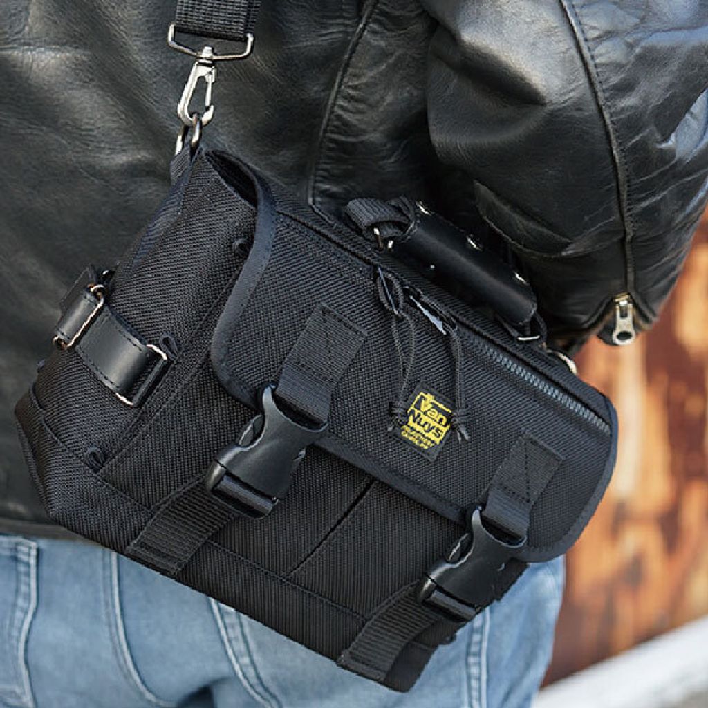 0-VanNuys-E213-包-03