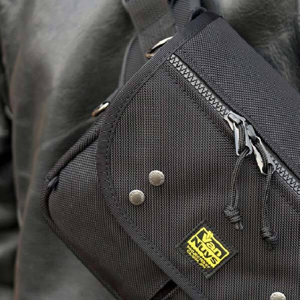 0-VanNuys-E205-包-13