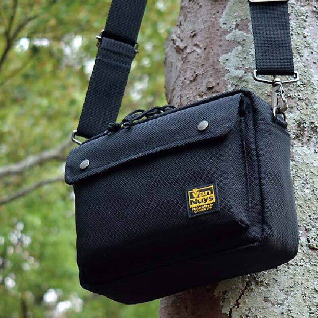 0-VanNuys-E583-防水散步包-3-03