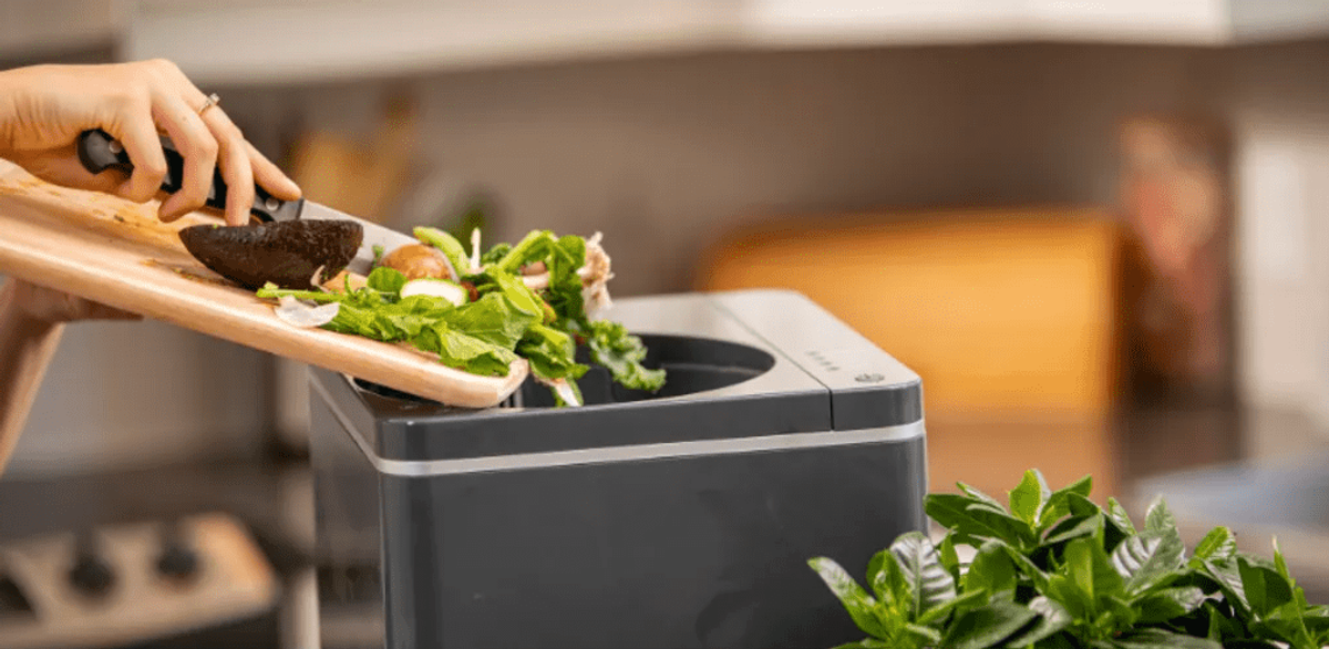 FoodCycler or Reencle? How to Choose your First Food Waste Machine