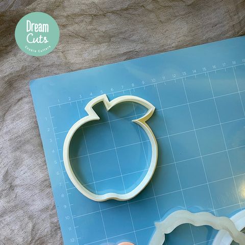 Clearance-Apple.jpg