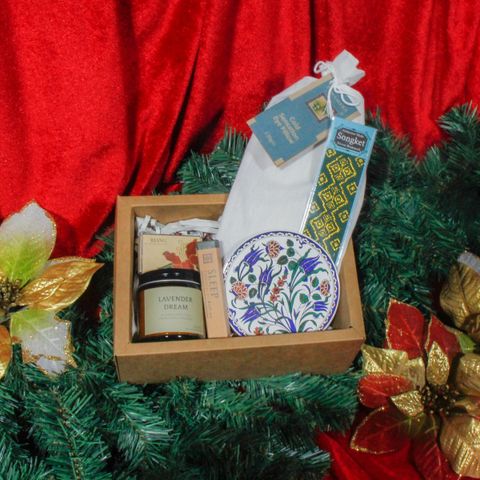Dreamy Christmas Gift Box