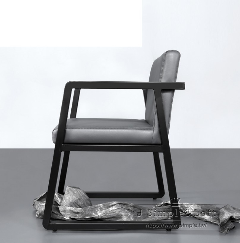 30鋼製設計扶手餐椅 (3).jpg