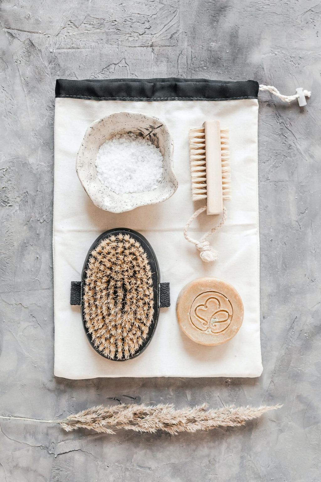 pexels-diana-light-4830797