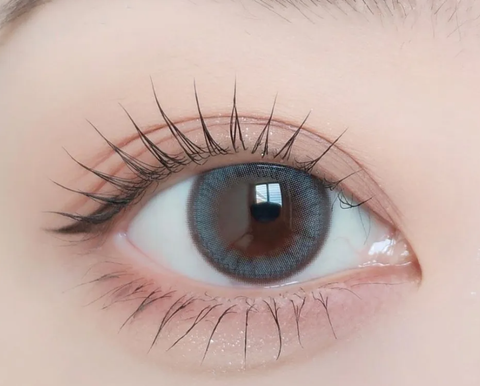 lunagrey_closeup