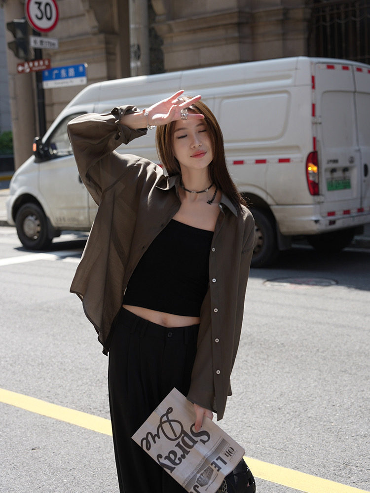 B1B27E23-AC35-4267-B991-BA17E67DBC6D