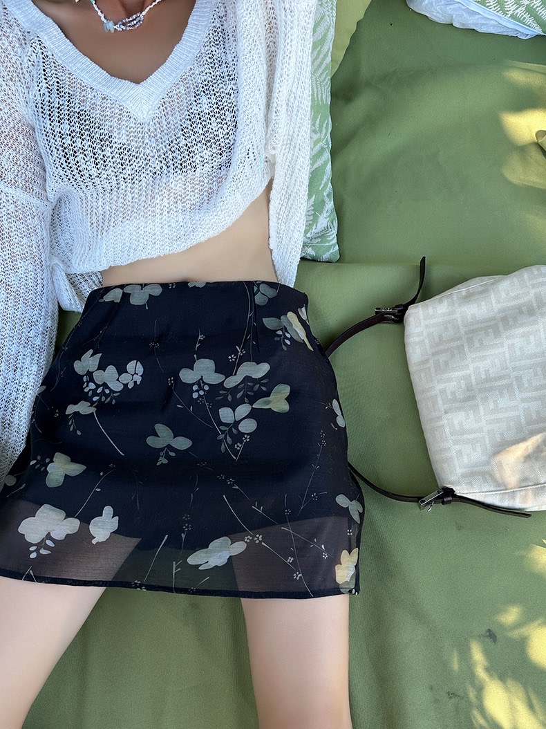 88EC779A-7D30-42F7-87D4-083615E5FC86