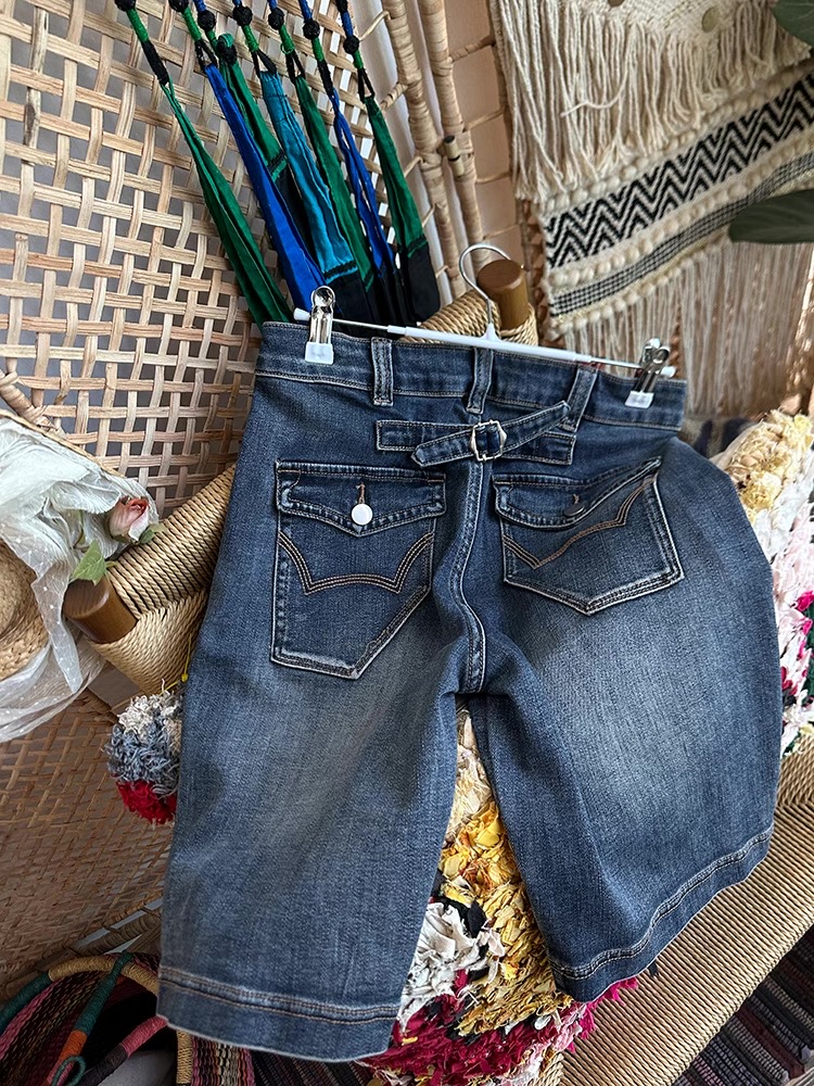 F8C43905-972A-4648-A846-80627C64BEAE