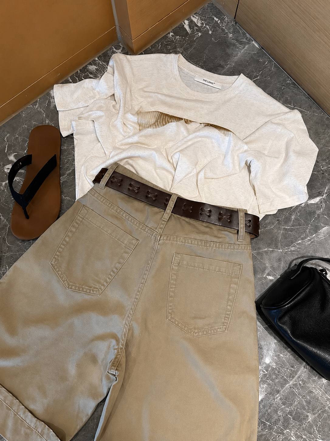 081B5855-FF60-44DD-871F-5B4A425E78E6