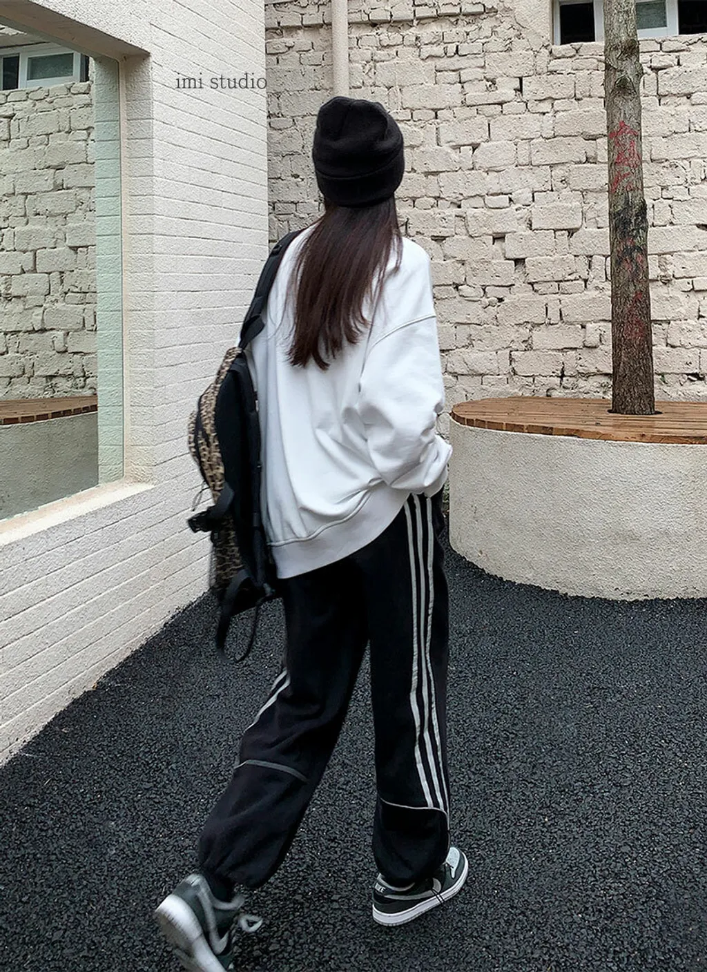A1.jpg