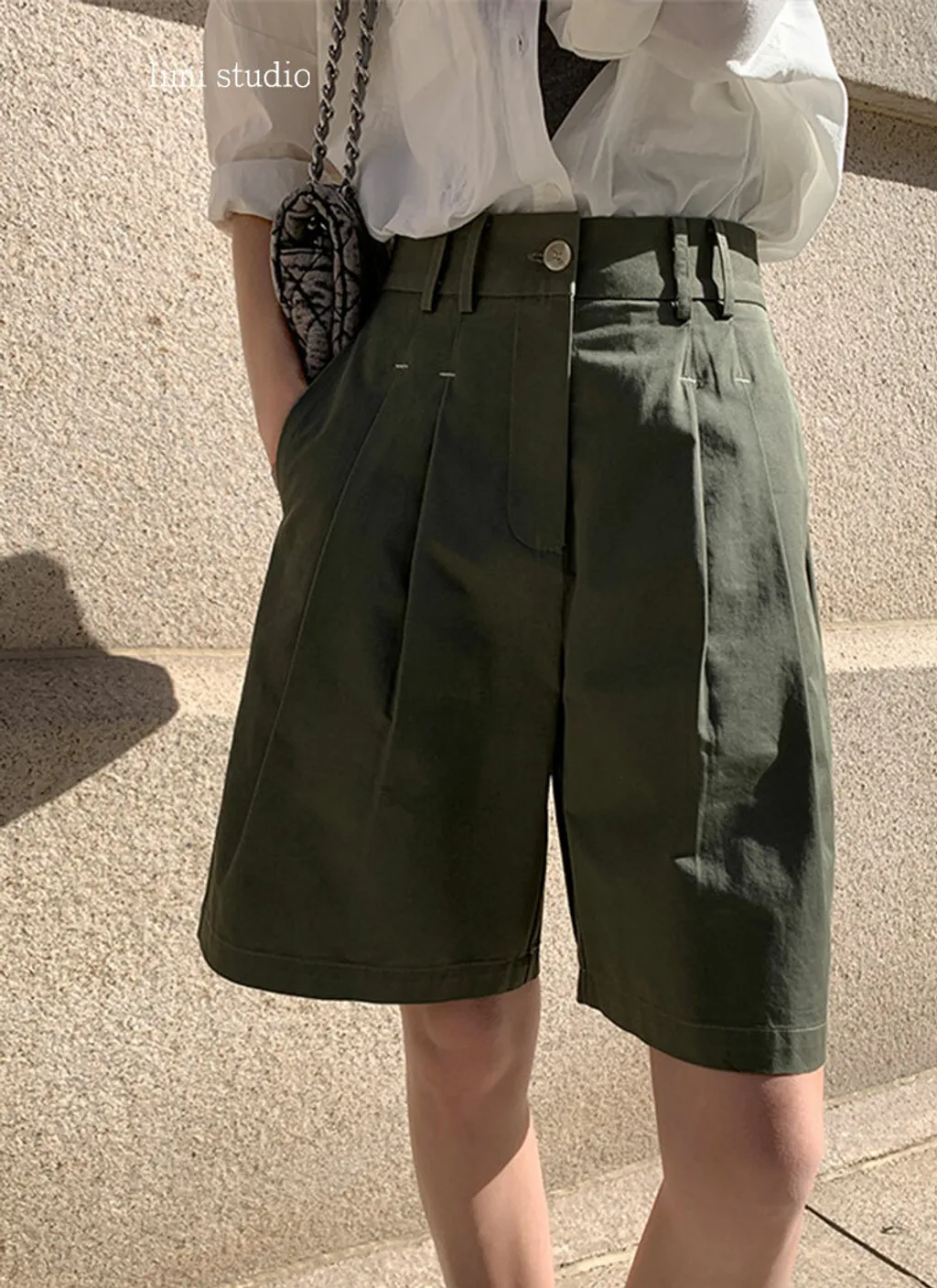 a1.jpg