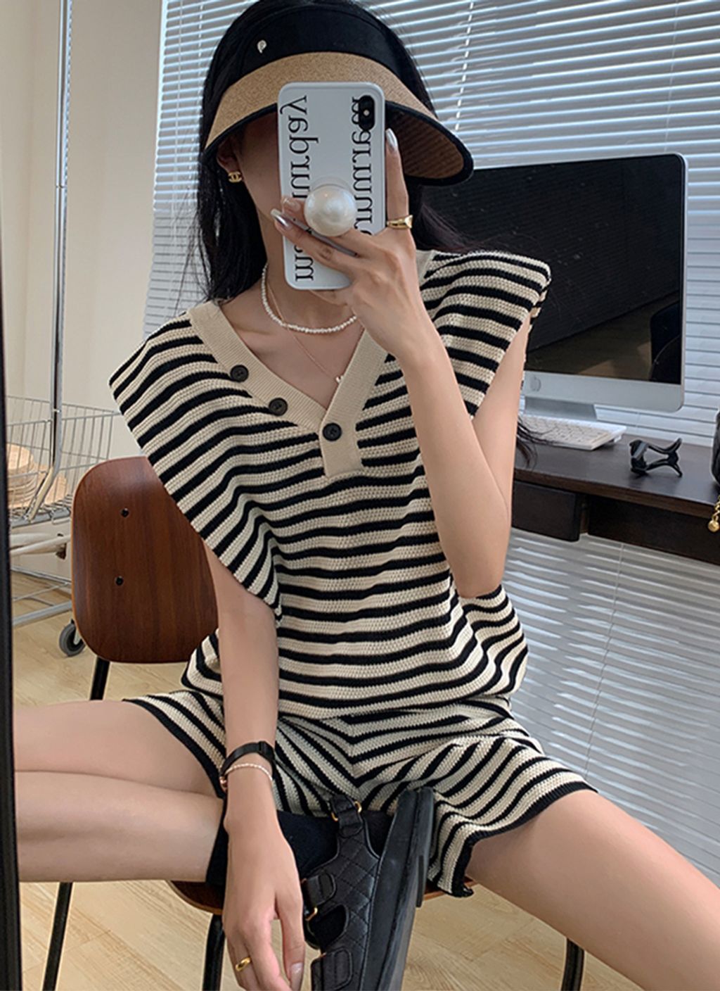 a1.jpg