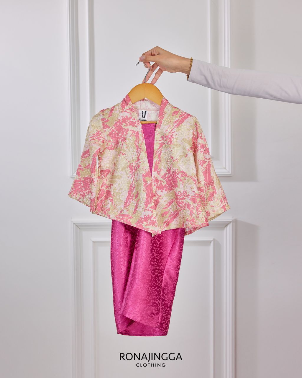 6.STANDART NYONYA PUTRI SENIORA OMBRE 30
