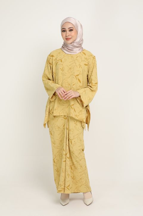 CLARA KURUNG WEB