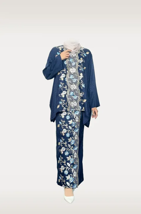 MISS DAYANA KEBAYA WEB