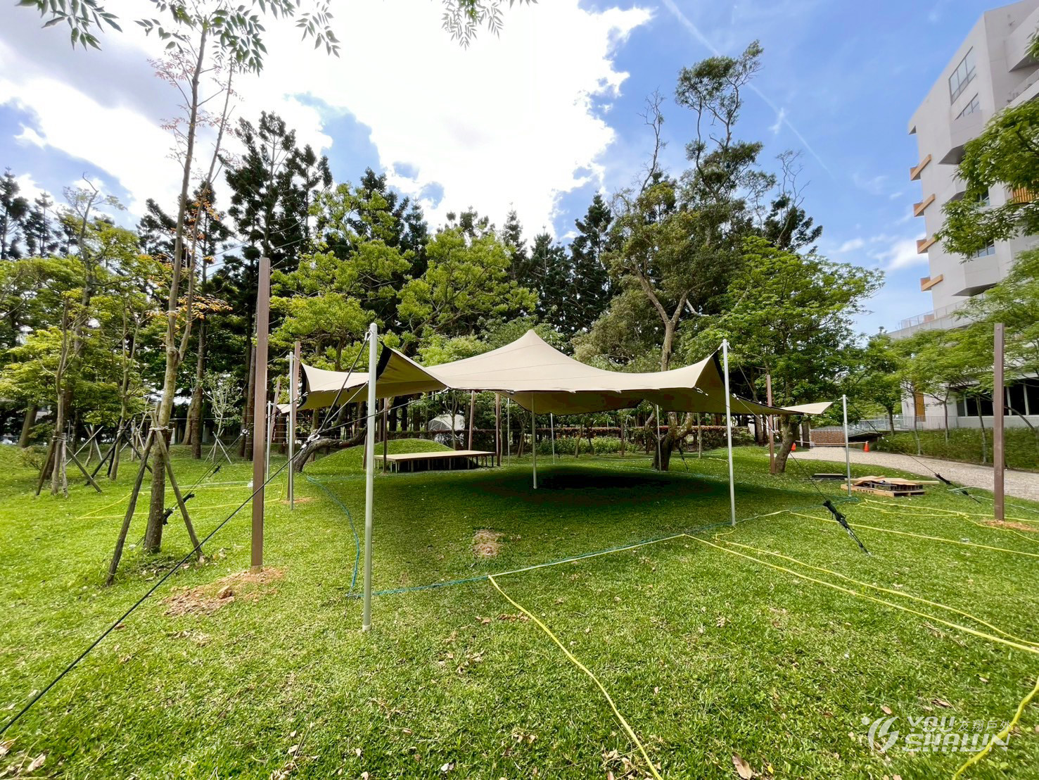 LINE_ALBUM_417 雄獅文具-10.510.5米彈性天幕 進_250421_7