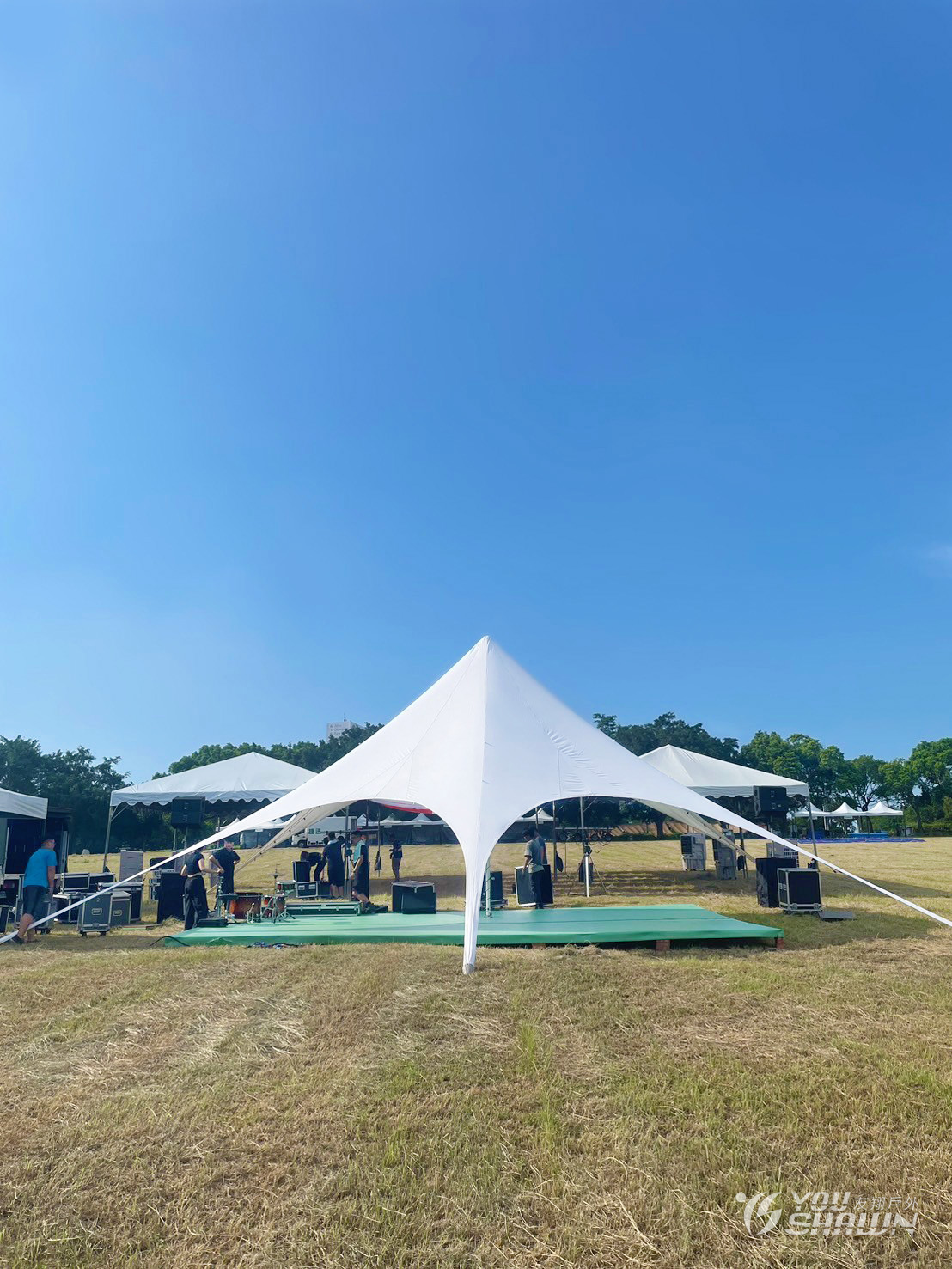 LINE_ALBUM_傑森舞台17001進_240902_4